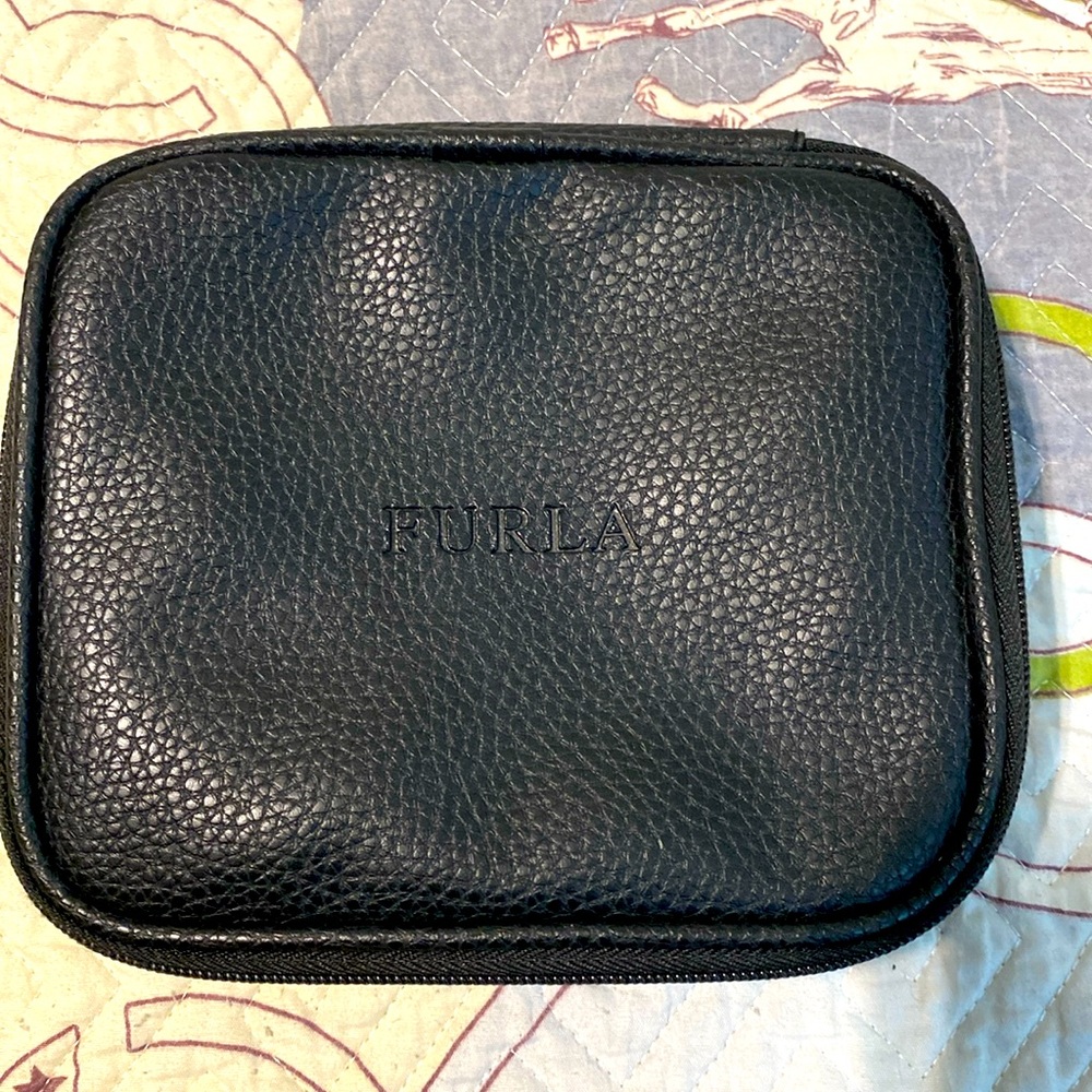 Furla make up kit